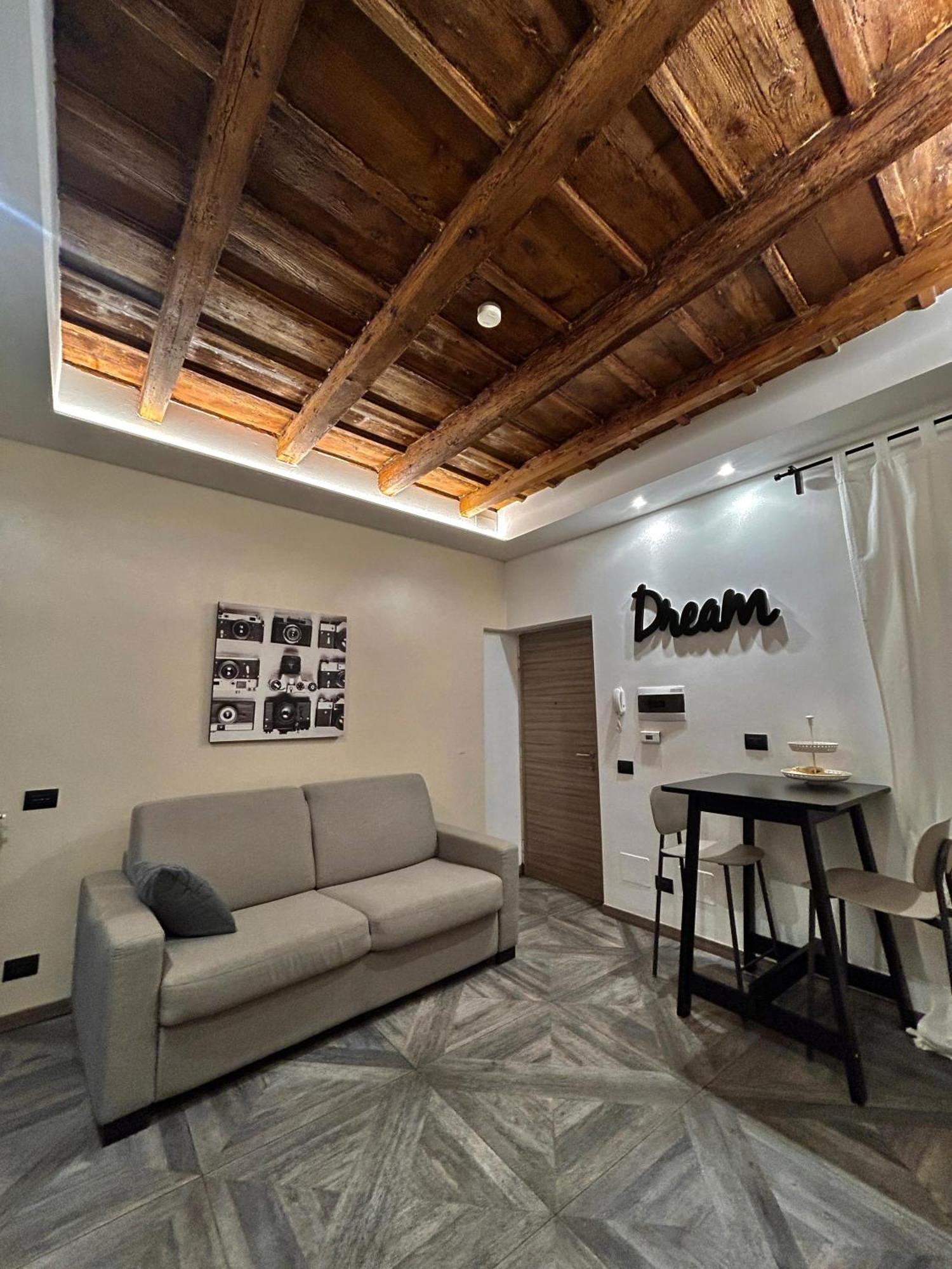 Davinci Apartament Near Duomo Milão Exterior foto